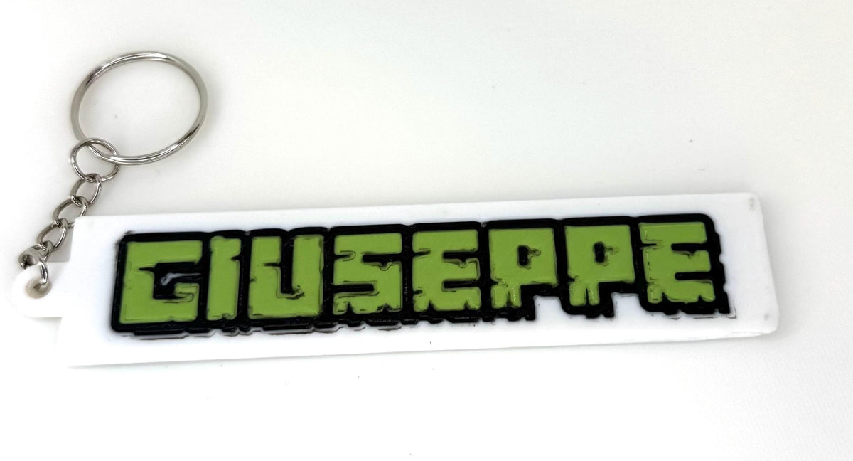 Portachiavi Nome Personalizzato in Stile Pixel – Lettere 3D a Blocchi (PLA)