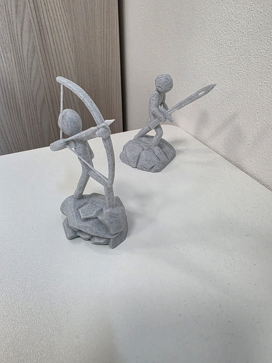 Statua Stick Warrior Stampata in 3D – Archer o Spadaccino Effetto Pietra