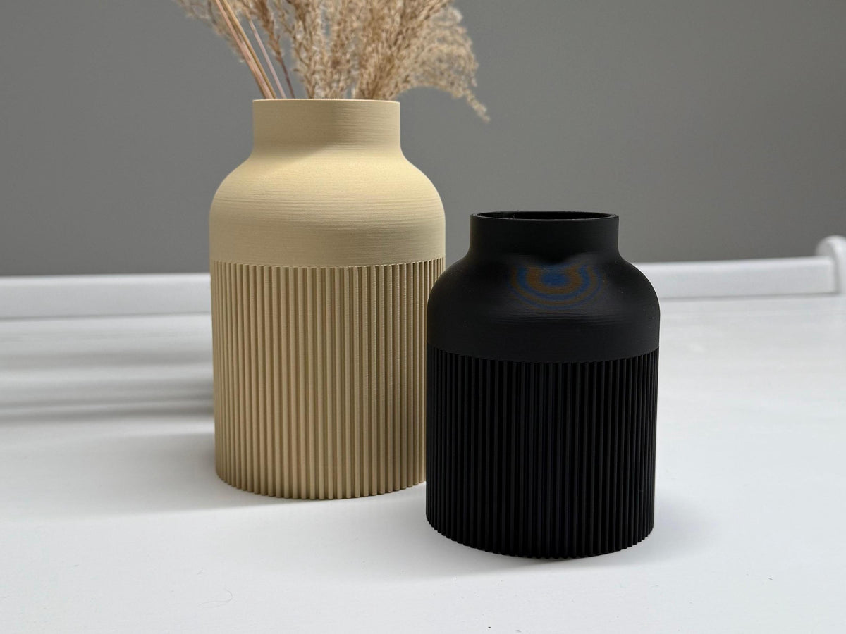 Vaso Japandi a Coste – Vaso Decorativo in PLA (160 mm / 220 mm) | 9 Colori